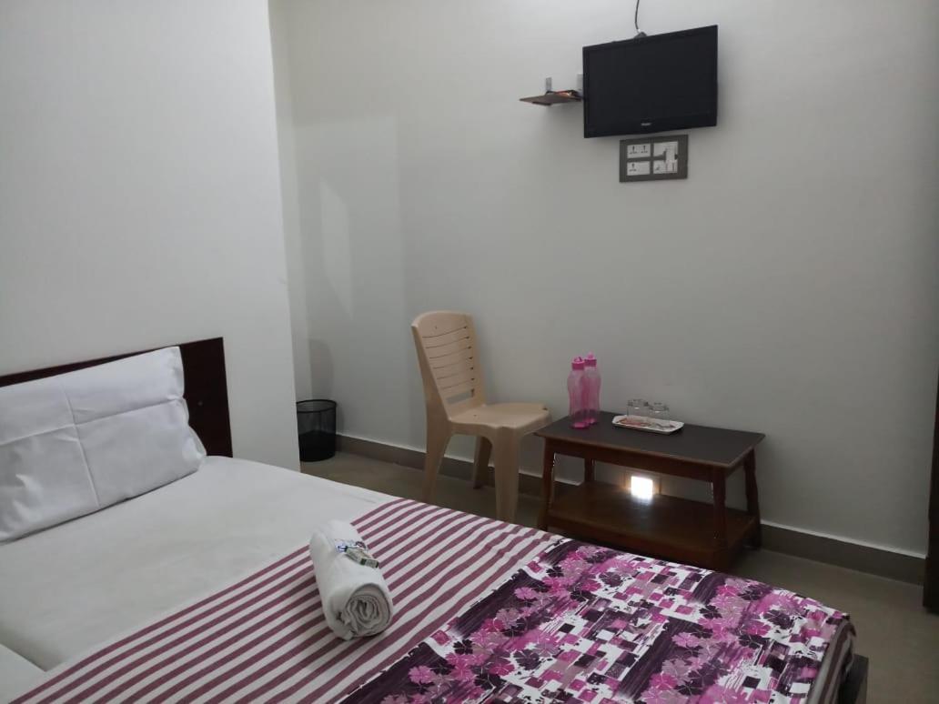 Sri Kousthubham Residency Hotel Tirupati Exterior photo